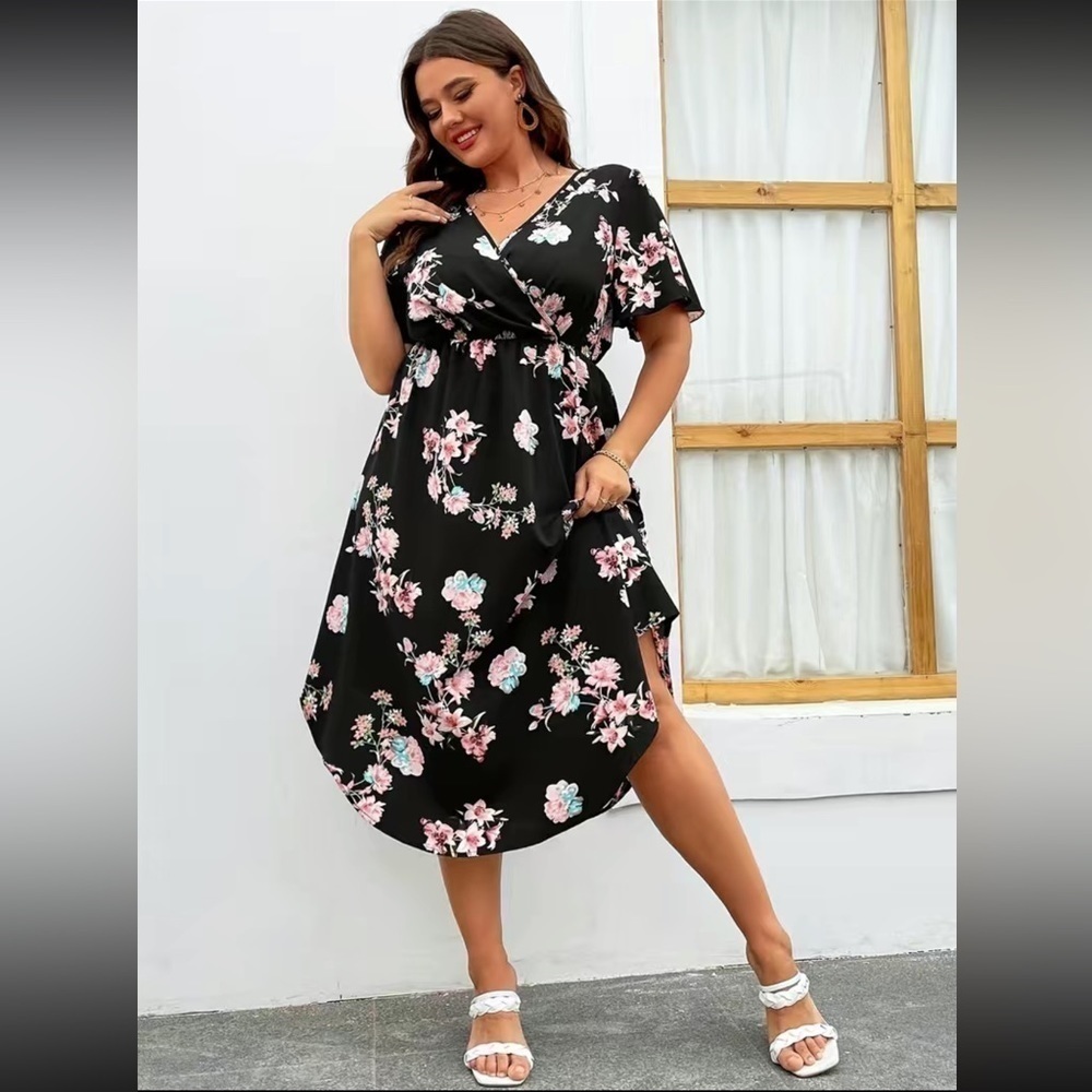 Plus Size Floral Midi Dress
